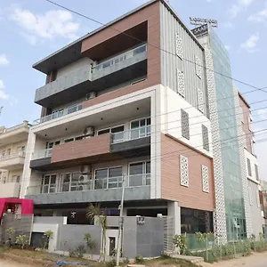 Vaabi Saabi Hotel Gurgaon