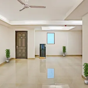 Townhouse Royal Oak Hotel Gurgaon